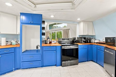 Купить виллу или дом в Леканто, Флорида 3 комнаты, 250м2, № 2267450 - фото 11