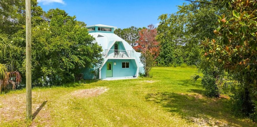 Дом в Леканто, Флорида 3 комнаты, 250м2 № 2267450