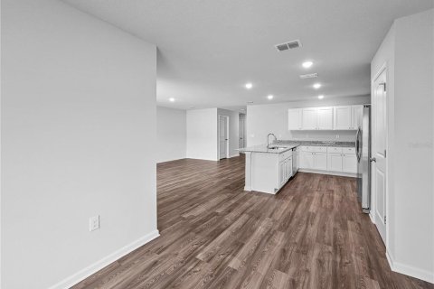 Villa ou maison à louer à Ocala, Floride: 4 chambres, 168.25 m2 № 1852954 - photo 3