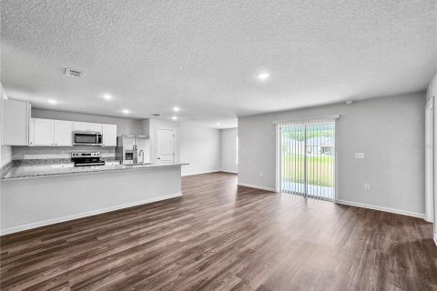 Villa ou maison à louer à Ocala, Floride: 4 chambres, 168.25 m2 № 1852954 - photo 5