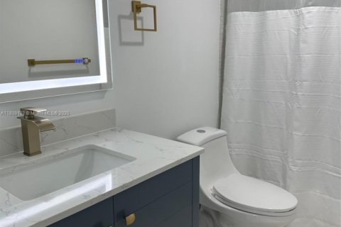 Купить кондоминиум в Санрайз, Флорида 2 спальни, 106.47м2, № 1958546 - фото 11