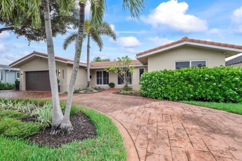 Villa ou maison à vendre à Fort Lauderdale, Floride: 3 chambres, 145.76 m2 № 2392668 - photo 2