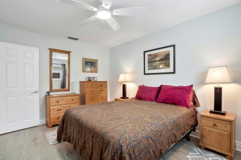 Villa ou maison à vendre à Fort Lauderdale, Floride: 3 chambres, 145.76 m2 № 2392668 - photo 21