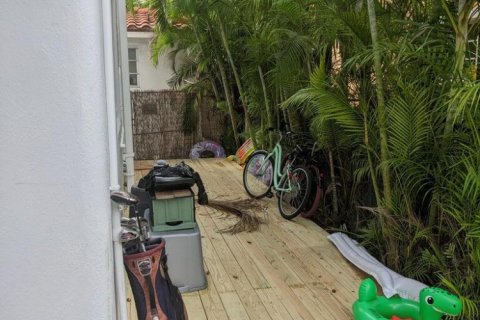 Apartamento en alquiler en Hollywood, Florida, 1 dormitorio, 47.47 m2 № 1068133 - foto 1