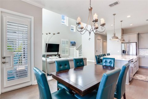 Townhouse in Redington Beach, Florida 4 bedrooms, 223.62 sq.m. № 1909887 - photo 25