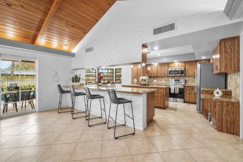 Villa ou maison à vendre à Deerfield Beach, Floride: 5 chambres, 250.46 m2 № 2087616 - photo 9