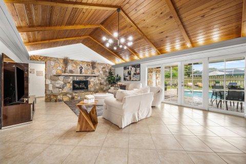 Villa ou maison à vendre à Deerfield Beach, Floride: 5 chambres, 250.46 m2 № 2087616 - photo 8