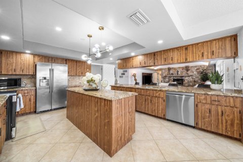 Villa ou maison à vendre à Deerfield Beach, Floride: 5 chambres, 250.46 m2 № 2087616 - photo 10