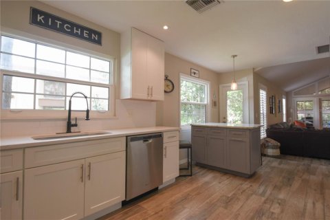 Townhouse in Longwood, Florida 3 bedrooms, 177.16 sq.m. № 1778775 - photo 18