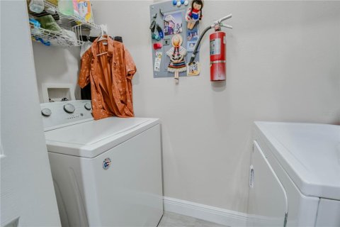Condominio en venta en Orlando, Florida, 2 dormitorios, 101.08 m2 № 1873939 - foto 12