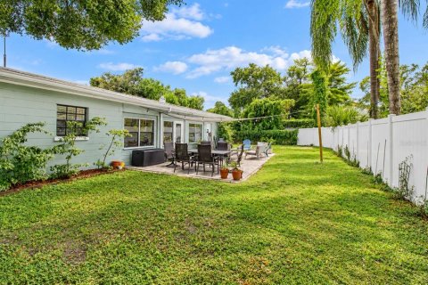 Villa ou maison à vendre à Tampa, Floride: 4 chambres, 207.64 m2 № 2405248 - photo 30