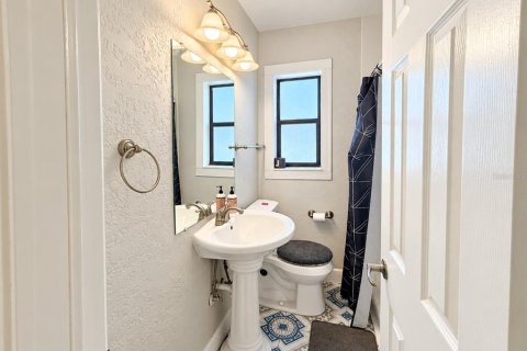 Villa ou maison à vendre à Tampa, Floride: 4 chambres, 207.64 m2 № 2405248 - photo 26