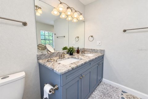 Villa ou maison à vendre à Tampa, Floride: 4 chambres, 207.64 m2 № 2405248 - photo 19