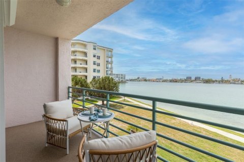 Condominio en venta en Saint Pete Beach, Florida, 2 dormitorios, 117.52 m2 № 1673526 - foto 7