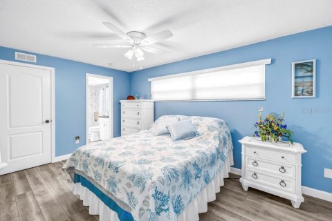 Casa en venta en Clearwater, Florida, 3 dormitorios, 168.25 m2 № 2279754 - foto 20