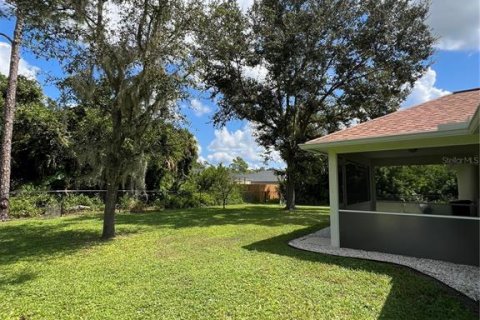 Villa ou maison à louer à North Port, Floride: 3 chambres, 171.59 m2 № 2211873 - photo 21