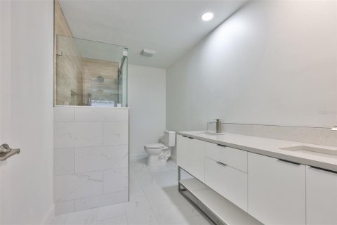Villa ou maison à vendre à Sun City Center, Floride: 2 chambres, 160.91 m2 № 2234401 - photo 26