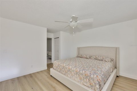 Villa ou maison à vendre à Sun City Center, Floride: 2 chambres, 160.91 m2 № 2234401 - photo 24