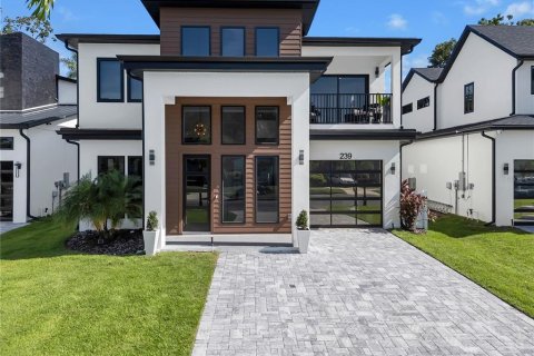 Immobilier commercial à vendre à Orlando, Floride: 320.79 m2 № 1907758 - photo 1