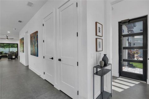 Immobilier commercial à vendre à Orlando, Floride: 320.79 m2 № 1907758 - photo 15