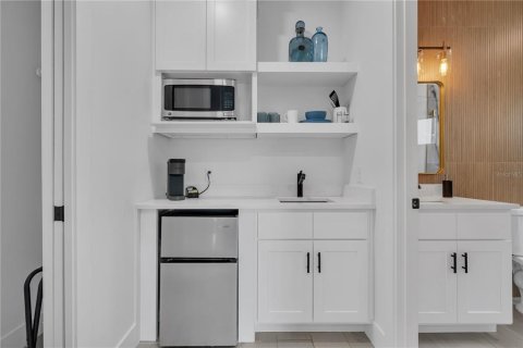 Immobilier commercial à vendre à Orlando, Floride: 320.79 m2 № 1907758 - photo 12