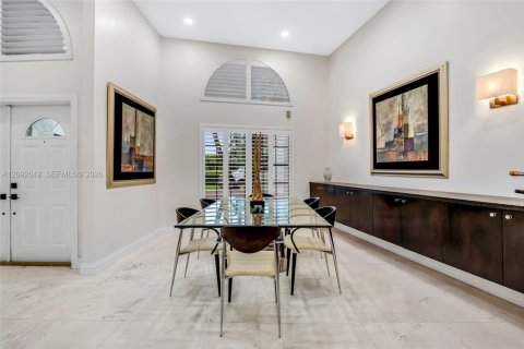 Casa en venta en Davie, Florida, 4 dormitorios, 336.86 m2 № 2383257 - foto 18