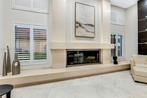 Casa en venta en Davie, Florida, 4 dormitorios, 336.86 m2 № 2383257 - foto 15