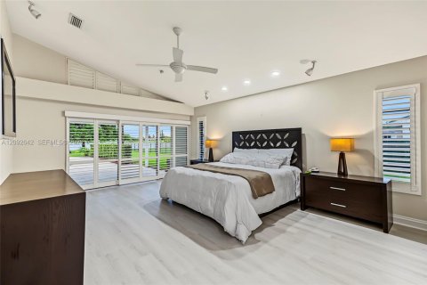 Casa en venta en Davie, Florida, 4 dormitorios, 336.86 m2 № 2383257 - foto 21