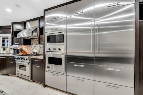 Casa en venta en Davie, Florida, 4 dormitorios, 336.86 m2 № 2383257 - foto 8