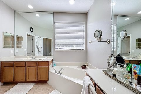 Casa en venta en Oviedo, Florida, 5 dormitorios, 317.82 m2 № 1816017 - foto 20