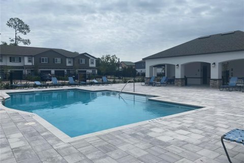 Townhouse in TOWNS AT LAKE MONROE COMMONS in Sanford, Florida 3 bedrooms, 145.76 sq.m. № 1648479 - photo 25