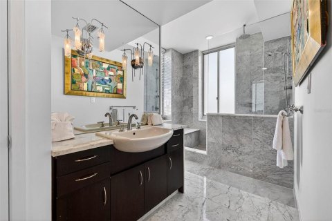 Copropriété à vendre à Saint Petersburg, Floride: 2 chambres, 123.1 m2 № 2142343 - photo 19
