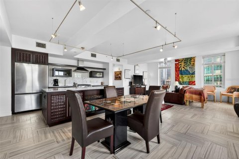 Copropriété à vendre à Saint Petersburg, Floride: 2 chambres, 123.1 m2 № 2142343 - photo 5