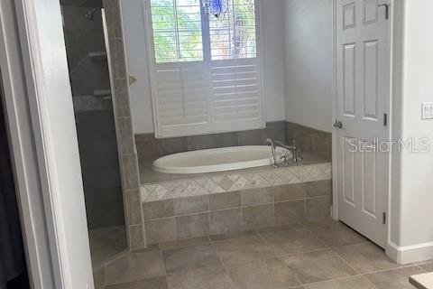 House in Lakewood Ranch, Florida 3 bedrooms, 228.26 sq.m. № 1658964 - photo 14