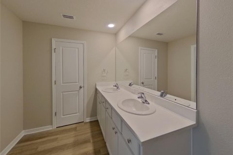 House in Parrish, Florida 4 bedrooms, 209.96 sq.m. № 1835454 - photo 8