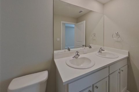 House in Parrish, Florida 4 bedrooms, 209.96 sq.m. № 1835454 - photo 16