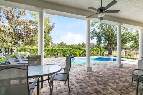 House in Four Corners, Florida 4 bedrooms, 403.2 sq.m. № 1584797 - photo 5