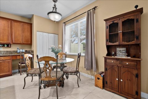 Villa ou maison à vendre à West Palm Beach, Floride: 4 chambres, 235.69 m2 № 2085197 - photo 11
