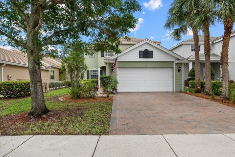 Villa ou maison à West Palm Beach, Floride 4 chambres, 235.69 m2 № 2085197