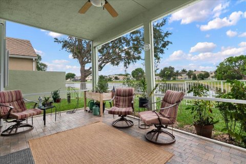 Villa ou maison à vendre à West Palm Beach, Floride: 4 chambres, 235.69 m2 № 2085197 - photo 27