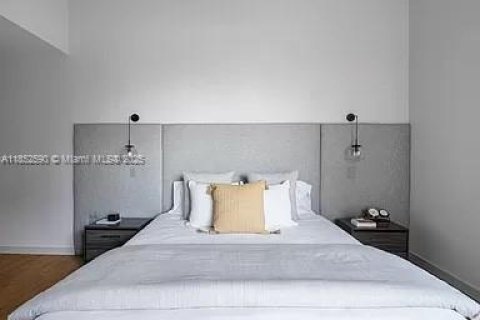 Condominio en venta en Miami, Florida, 3 dormitorios, 152.17 m2 № 1859108 - foto 15