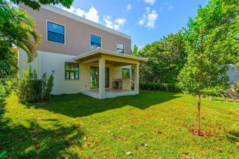 Купить виллу или дом в Майами, Флорида 5 спален, 268.21м2, № 1955873 - фото 22