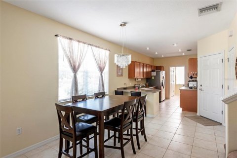 Touwnhouse à vendre à Sarasota, Floride: 3 chambres, 154.31 m2 № 2121612 - photo 13