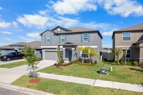 House in San Antonio, Florida 4 bedrooms, 239.87 sq.m. № 1657086 - photo 2