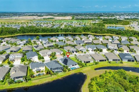 Casa en venta en Apollo Beach, Florida, 4 dormitorios, 232.63 m2 № 2237551 - foto 2