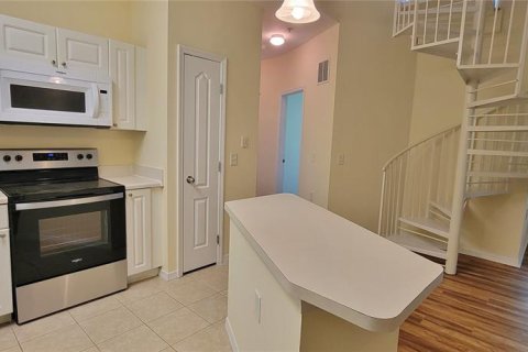 Condo in Odessa, Florida, 2 bedrooms  № 1813490 - photo 12