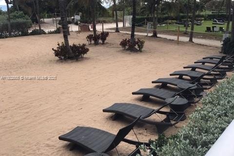 Купить кондоминиум в Серфсайд, Флорида 3 спальни, 143.53м2, № 1979872 - фото 16