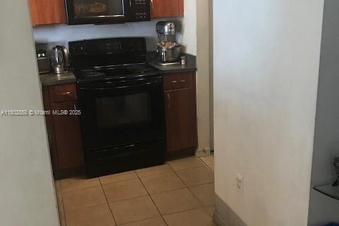 Купить кондоминиум в Серфсайд, Флорида 3 спальни, 143.53м2, № 1979872 - фото 11