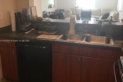 Купить кондоминиум в Серфсайд, Флорида 3 спальни, 143.53м2, № 1979872 - фото 12