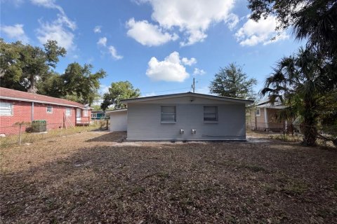 Villa ou maison à vendre à Tampa, Floride: 3 chambres, 104.52 m2 № 2143077 - photo 8